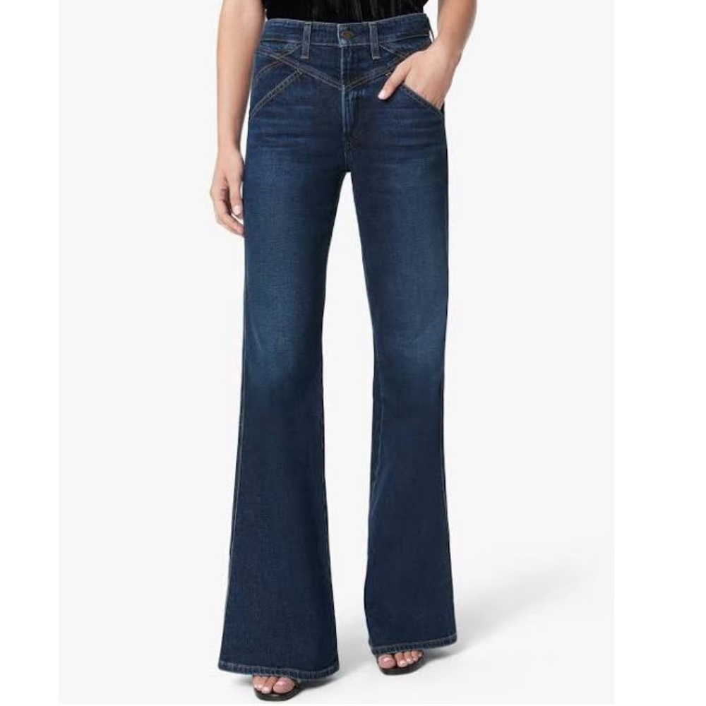 The Molly jeans by Joe’s jeans